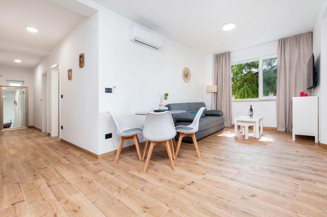 Apartments Sunrise & Sunset Rovinj Exterior foto