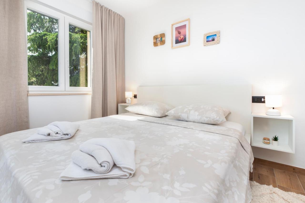 Apartments Sunrise & Sunset Rovinj Exterior foto